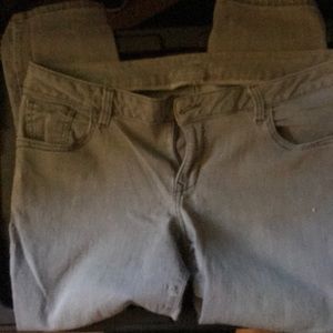 Old navy Straight leg capris